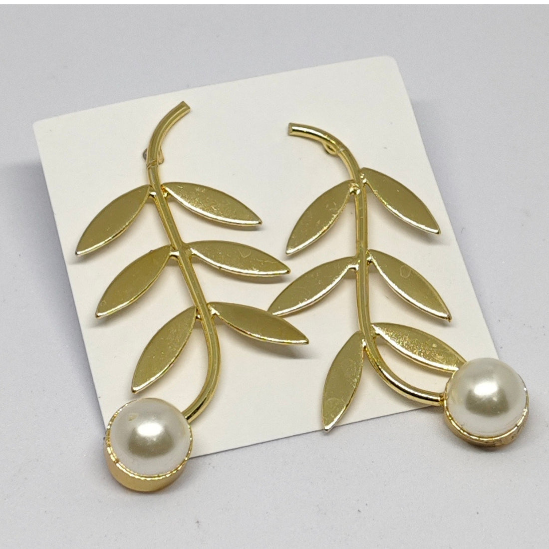 Elegant Leaf And Pearl Earrings