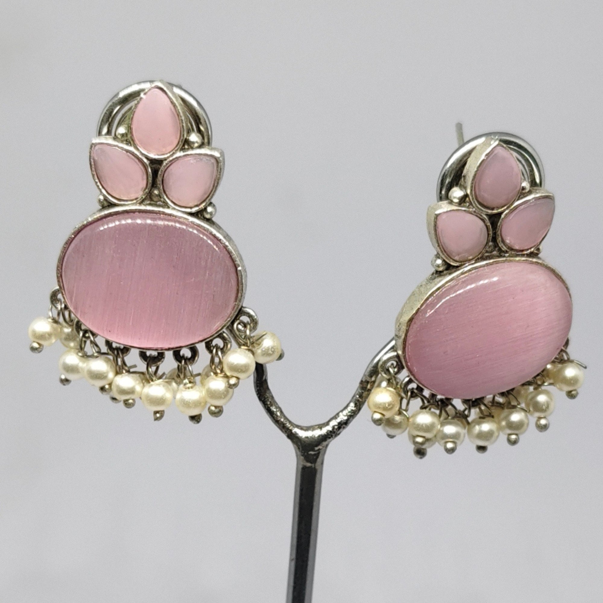 Monalisa Stone Studs