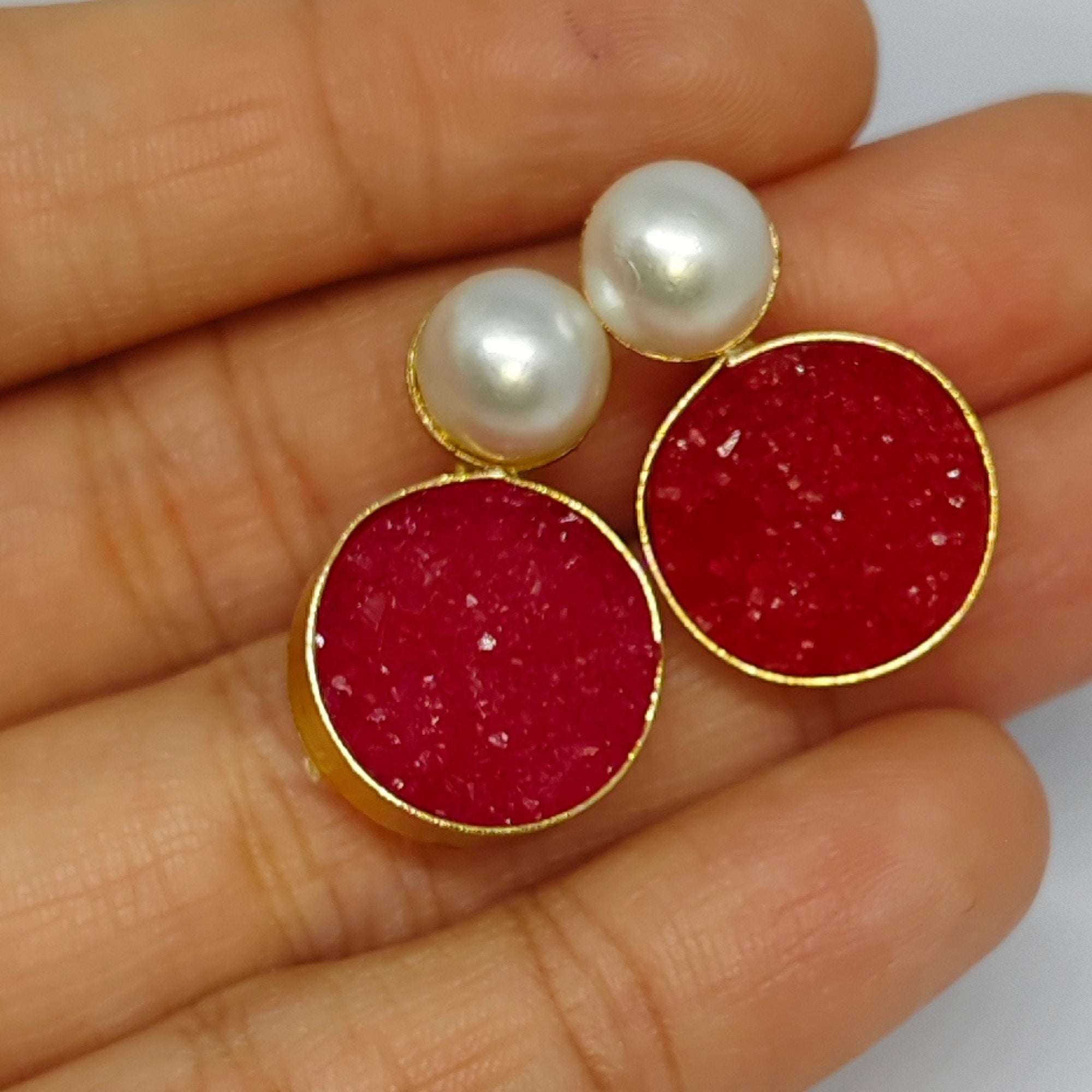 Gold Toned Druzy Stone Necklace Set