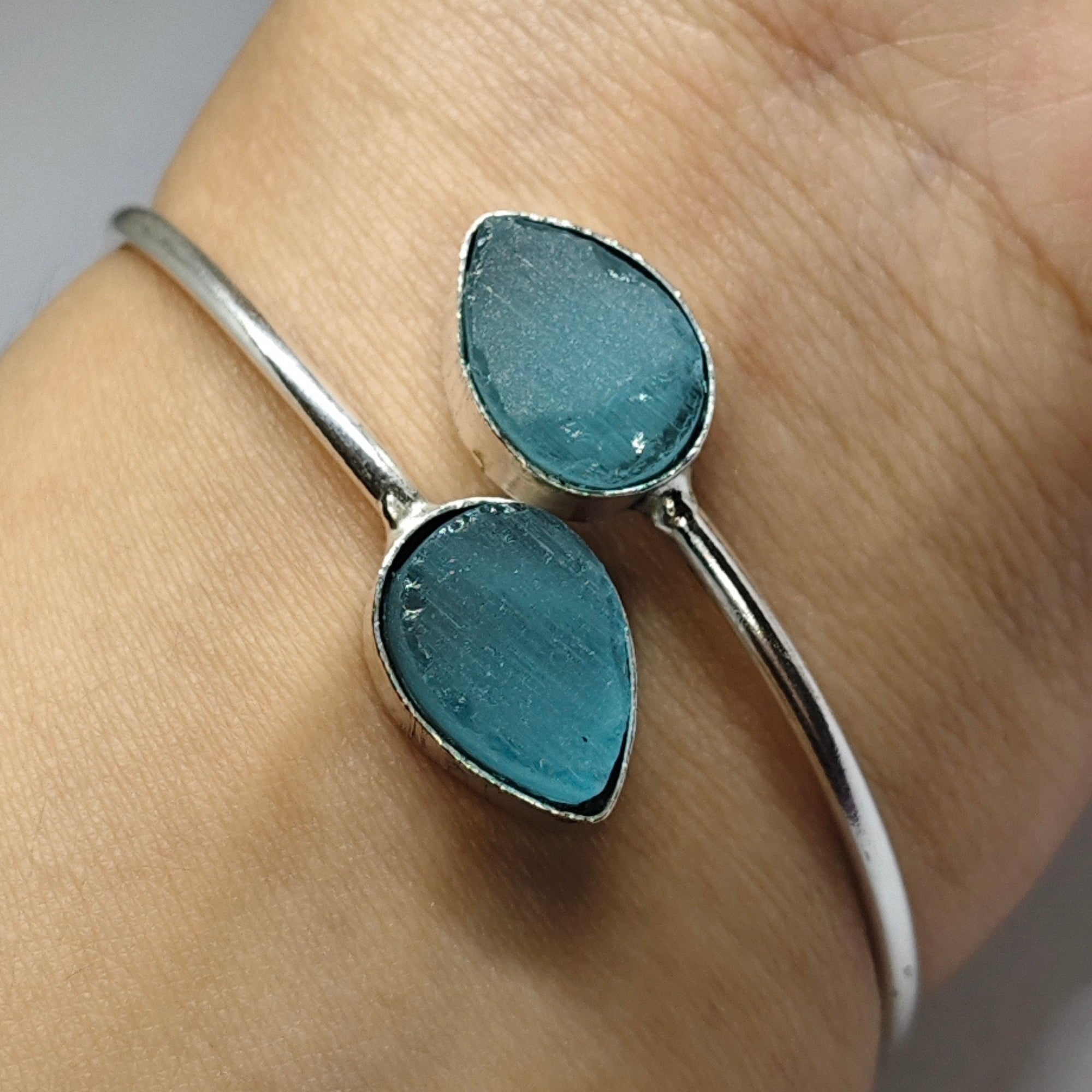 Handcrafted Open Bangle with Dual stones – Trendy Adjustable Bracelet