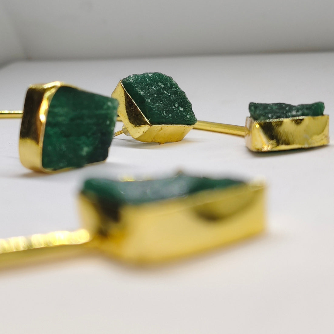 Gold-Toned Green Stone Hansli Choker Necklace Set with Stud Earrings