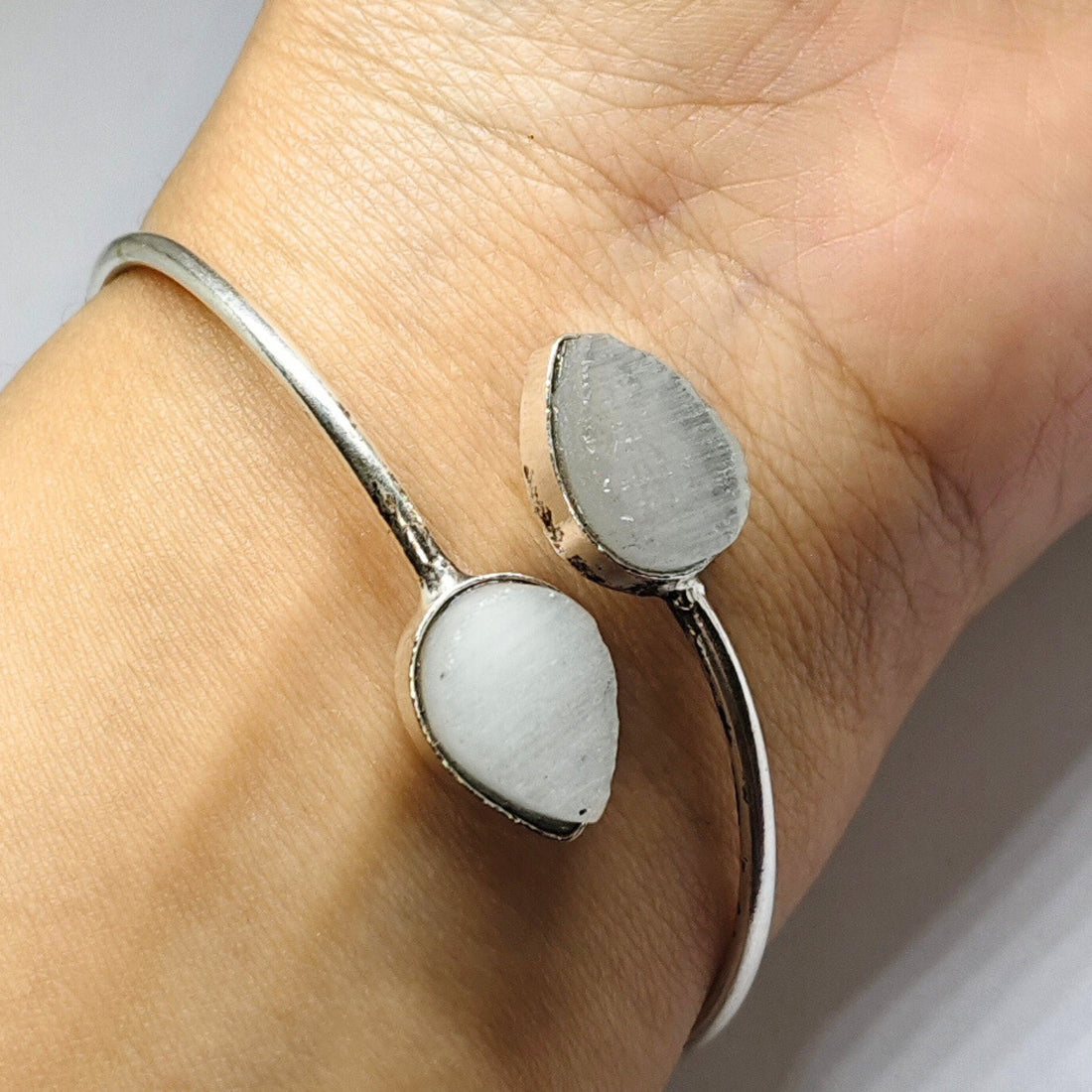 Handcrafted Open Bangle with Dual stones – Trendy Adjustable Bracelet